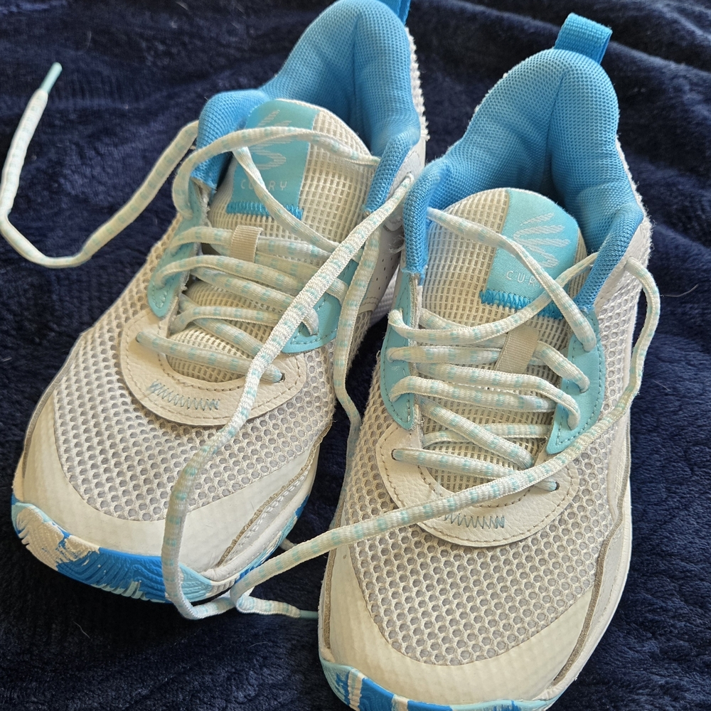 Stylish Blue and White Kids' Sneakers